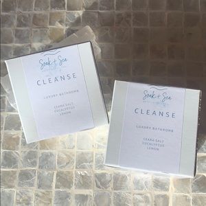 Soak + Sea // CLEANSE Luxury Bathbomb